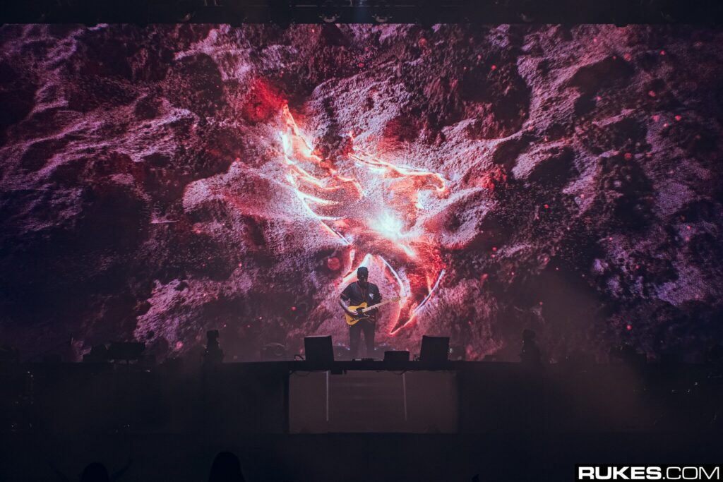 Illenium Plans for “Trilogy” Show Featuring Three Unique Sets, ‘Ashes,’ ‘Awake’ and ‘Ascend’