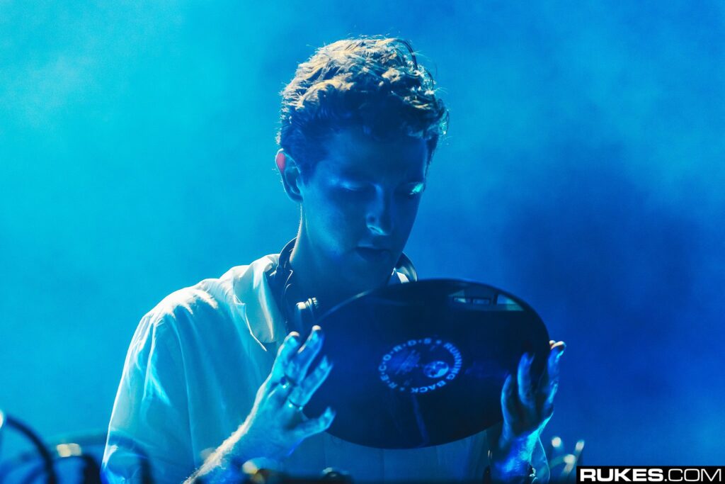 Jamie xx releases second new original of the year, only his fourth since 2015, “KILL DEM”