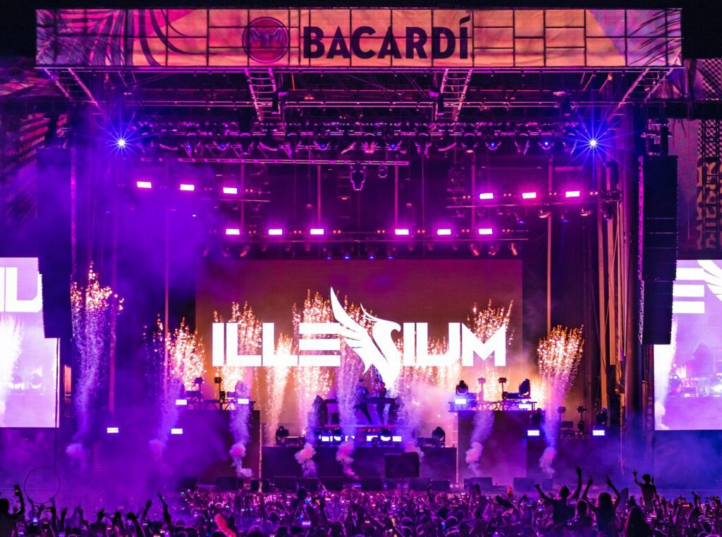 ILLENIUM plays out unreleased remix of JVKE’s “Golden Hour” with Nurko [VIDEO]
