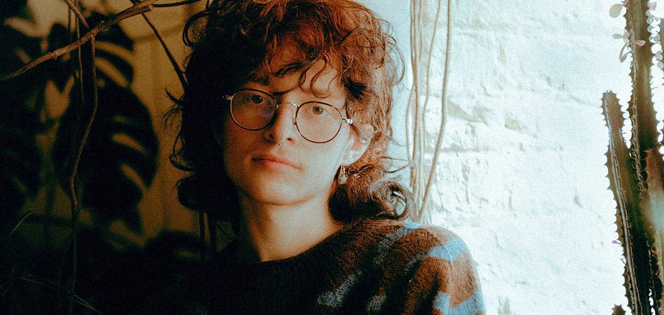 Cavetown returns to explore deepest corners of thoughts with new album, “worm food” [Interview]