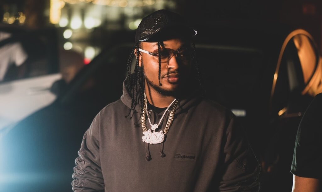 Stackboi Tank shares electrifying release, “Back to Trapping” [Video]