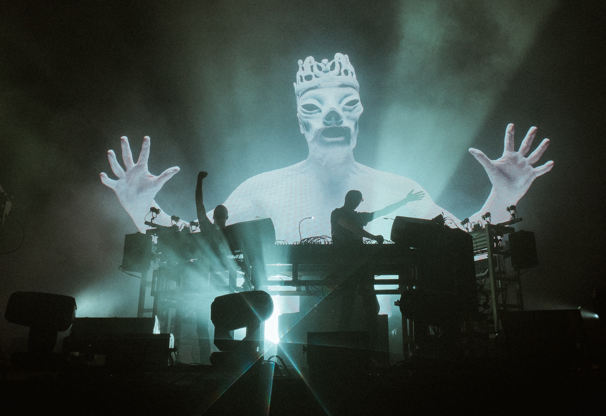 The Chemical Brothers release new single “No Reason” with mind-bending music video