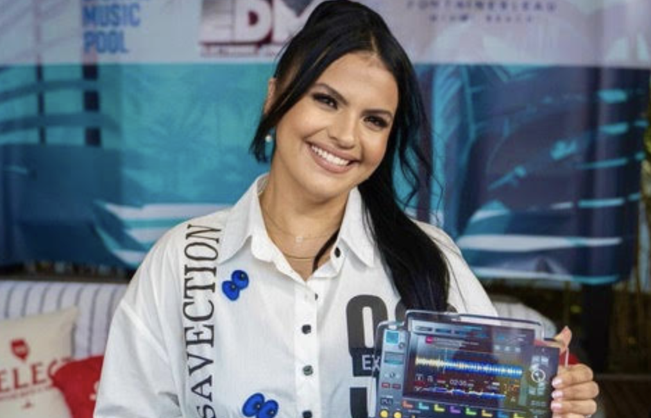 VASSY Recognised as Icon in Music with EDMA Award