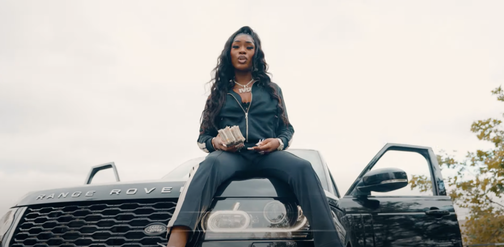 Ivorian Doll sets the tone with a straight up “Diss To Dillon” [Video]